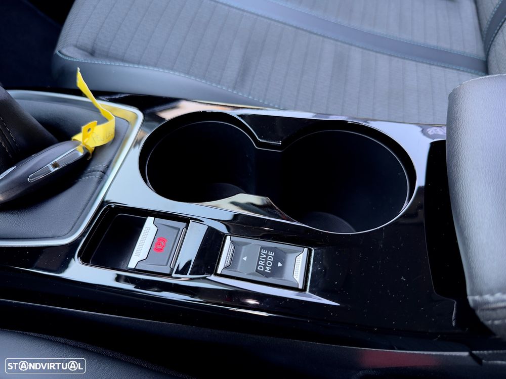 Peugeot 2008 1.2 PureTech Allure Pack - 46