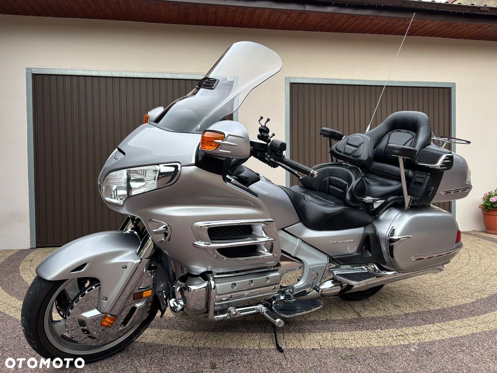 Honda GL - 1