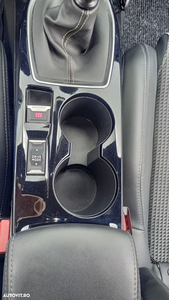 Peugeot 208 1.5 BlueHDi STT GT - 14