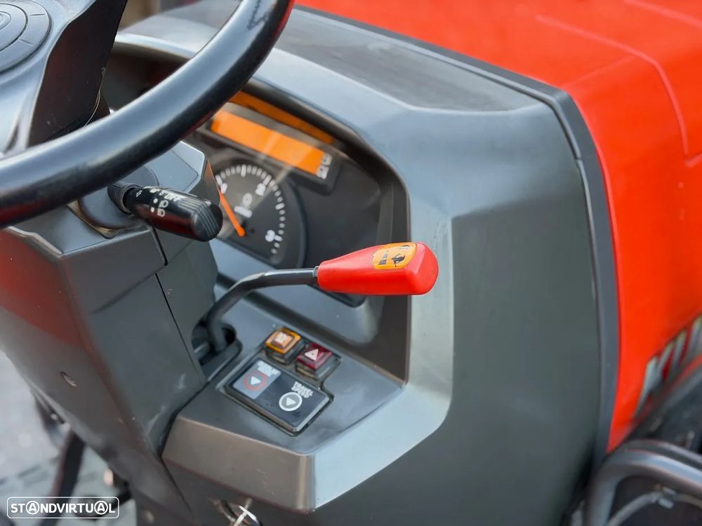 Kubota L4240 4RM - 10