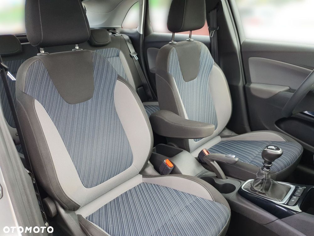 Opel Crossland X 1.2 T 120 Lat S&S - 26