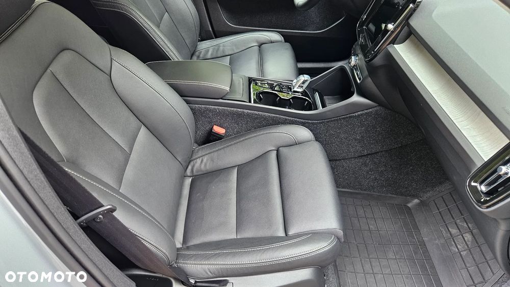 Volvo XC 40 - 26