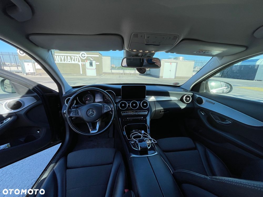 Mercedes-Benz Klasa C 220 CDI 4Matic 7G-TRONIC Edition - 8
