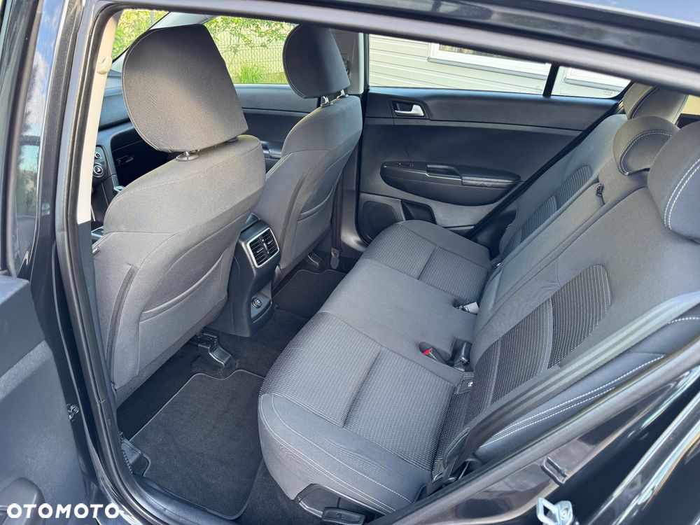 Kia Sportage 1.6 GDI 2WD Black Edition - 21