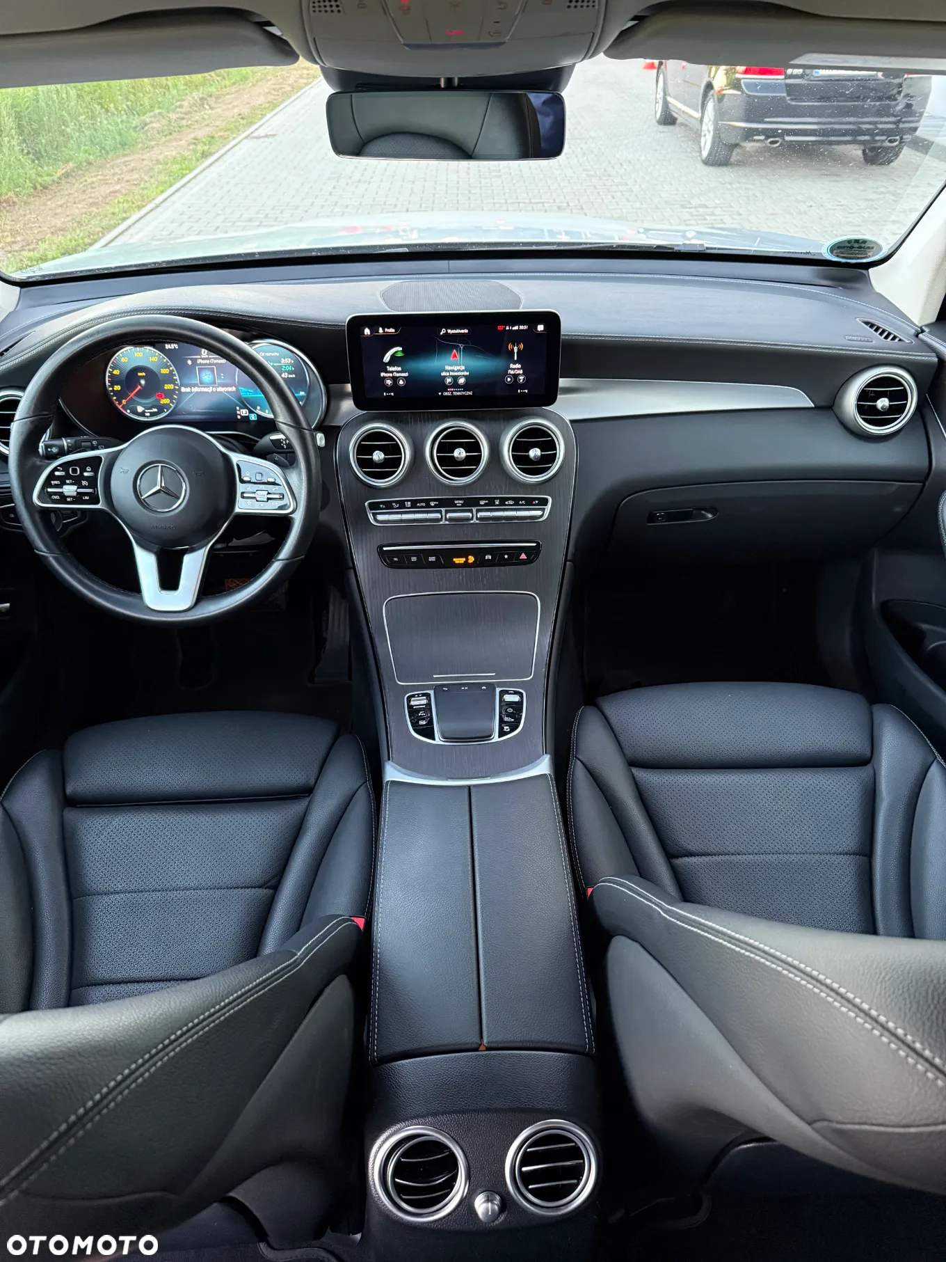 Mercedes-Benz GLC - 9