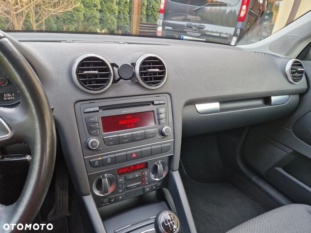 Audi A3 3-drzwiowe 1.4T FSI Ambiente - 12