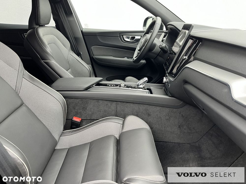 Volvo XC 60 - 39