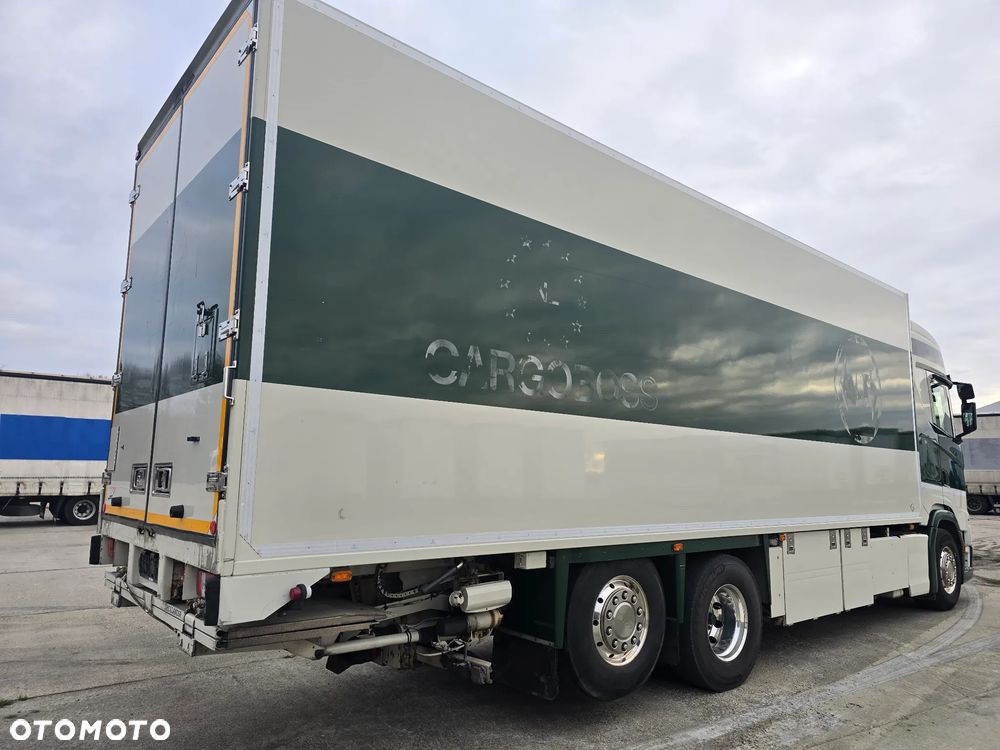 Scania 450 - 8