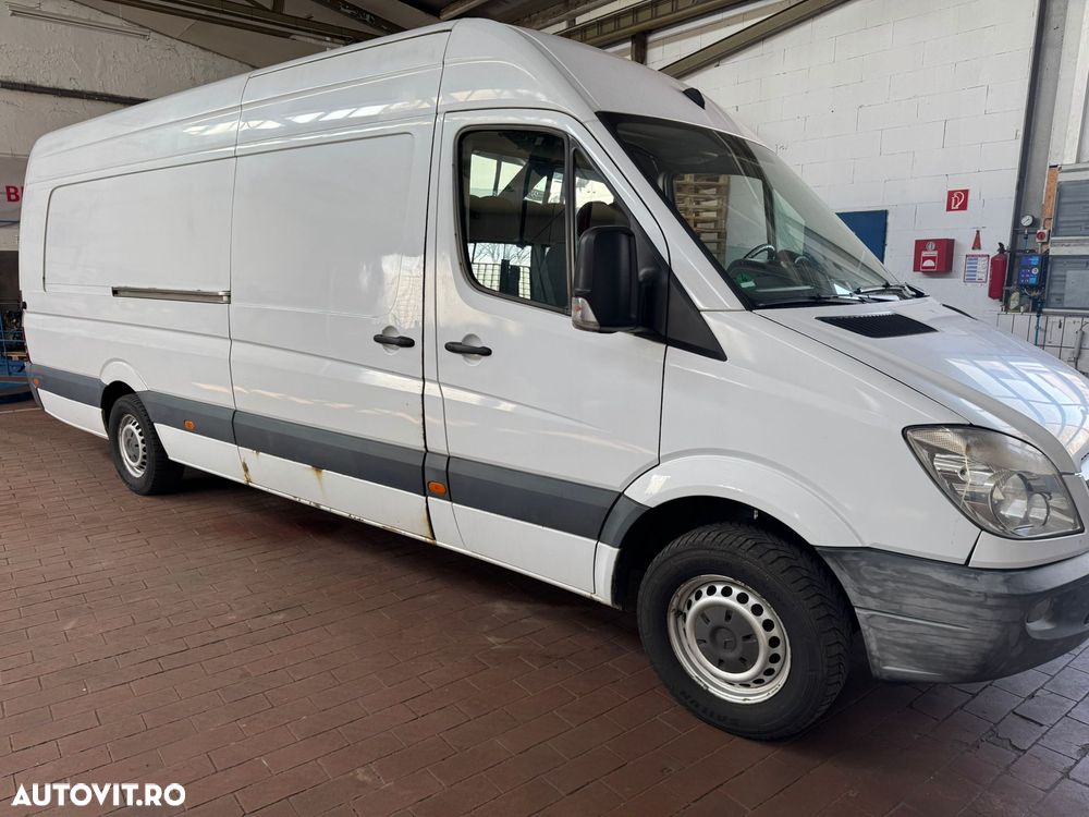 Mercedes-Benz Sprinter - 3