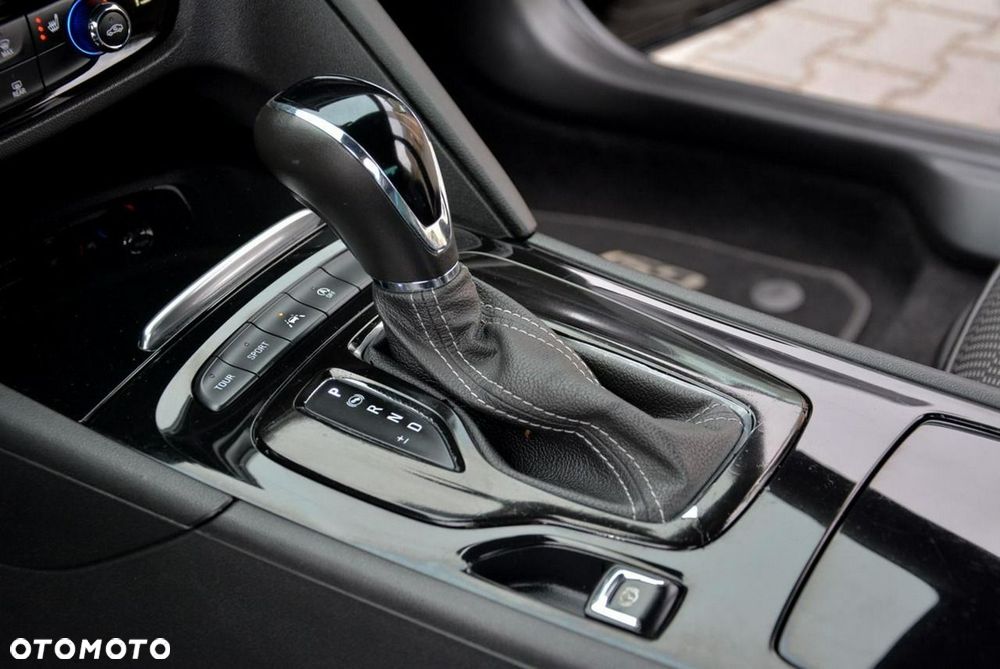 Opel Insignia 2.0 BiTurbo D 4x4 Automatik GSI - 28