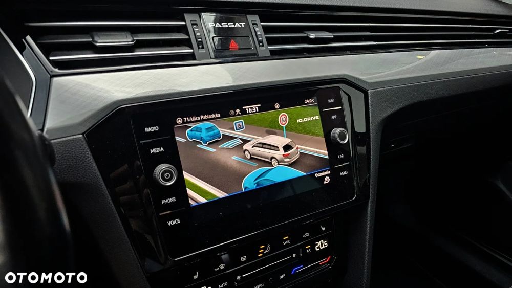 Volkswagen Passat Variant 2.0 TDI EVO Business DSG - 13