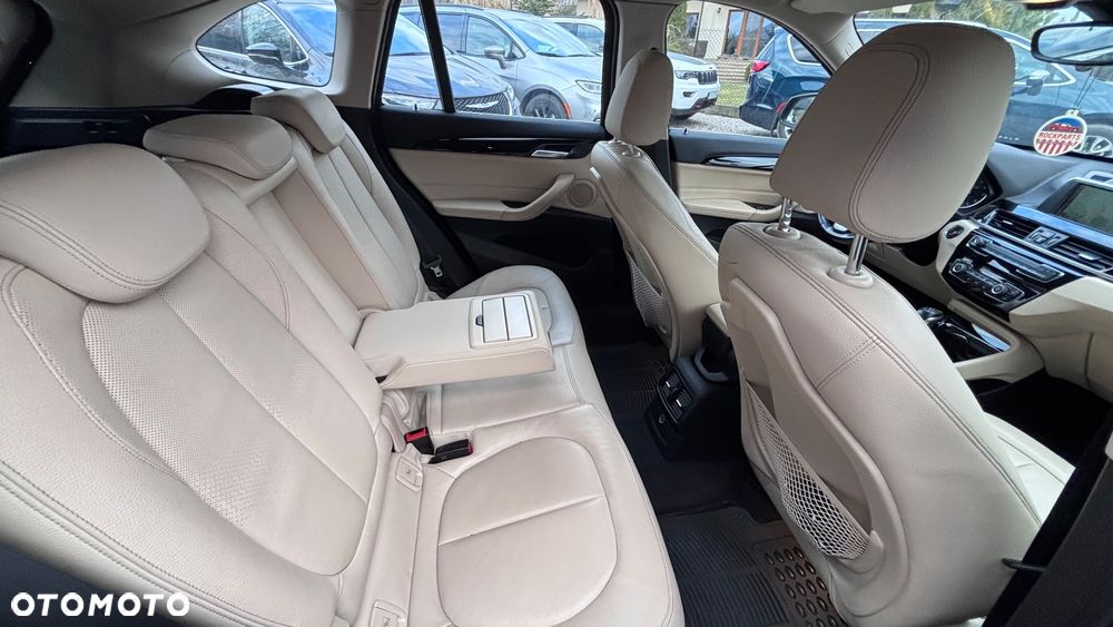 BMW X1 - 17