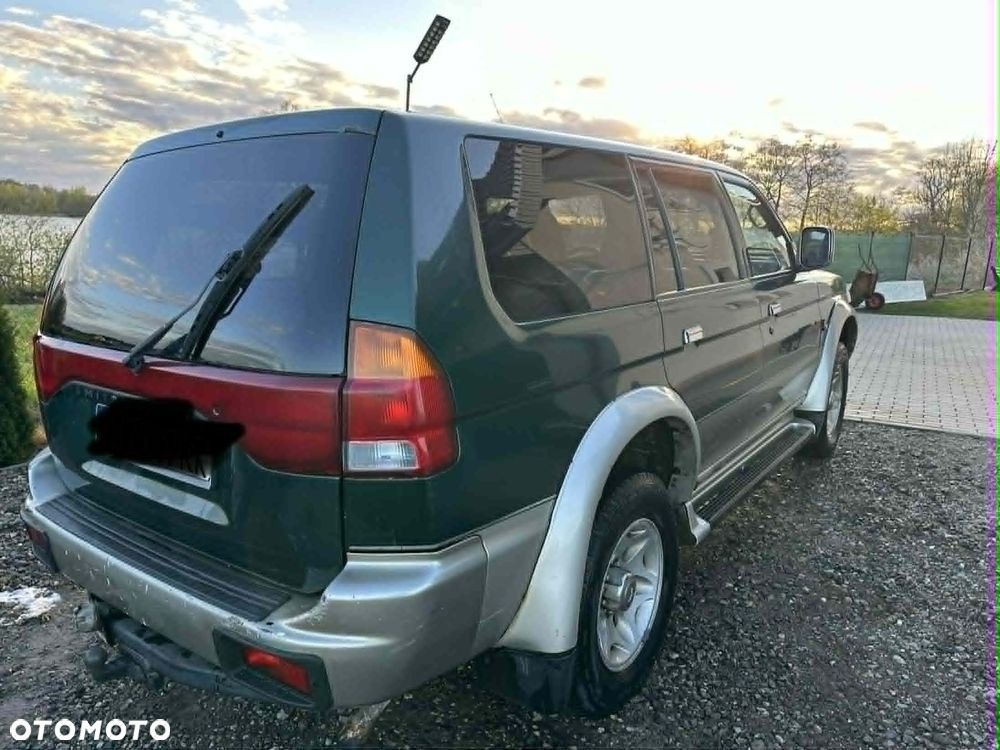 Mitsubishi Pajero 2.5 TD GL - 3