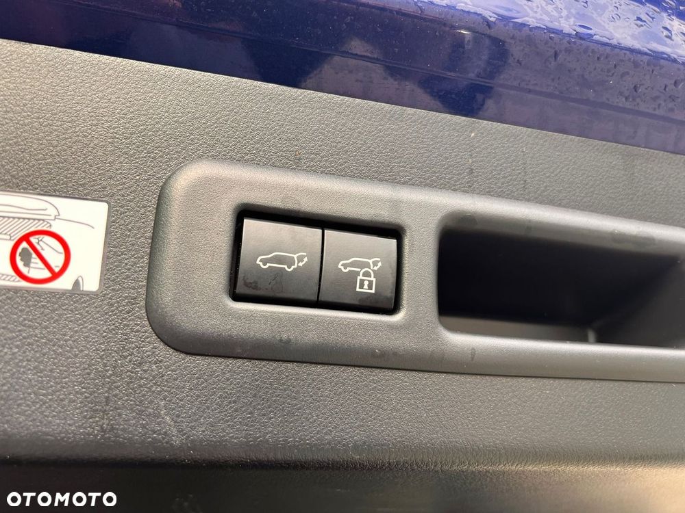 Lexus LBX 1.5 Hybrid Original Edition - 32