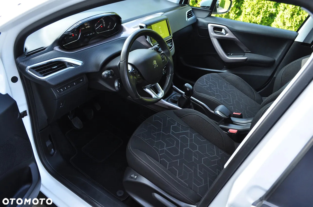 Peugeot 2008 - 5
