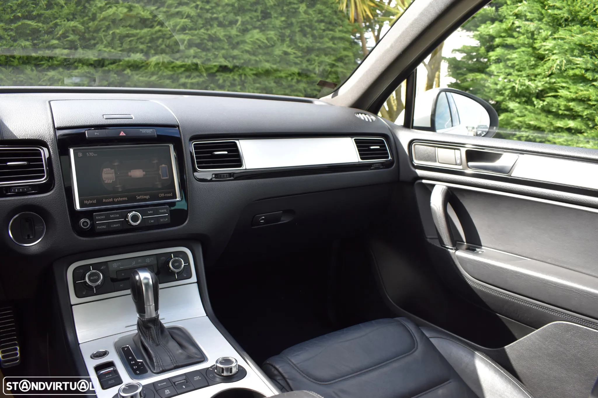 VW Touareg 3.0 TSI Hibrido - 8