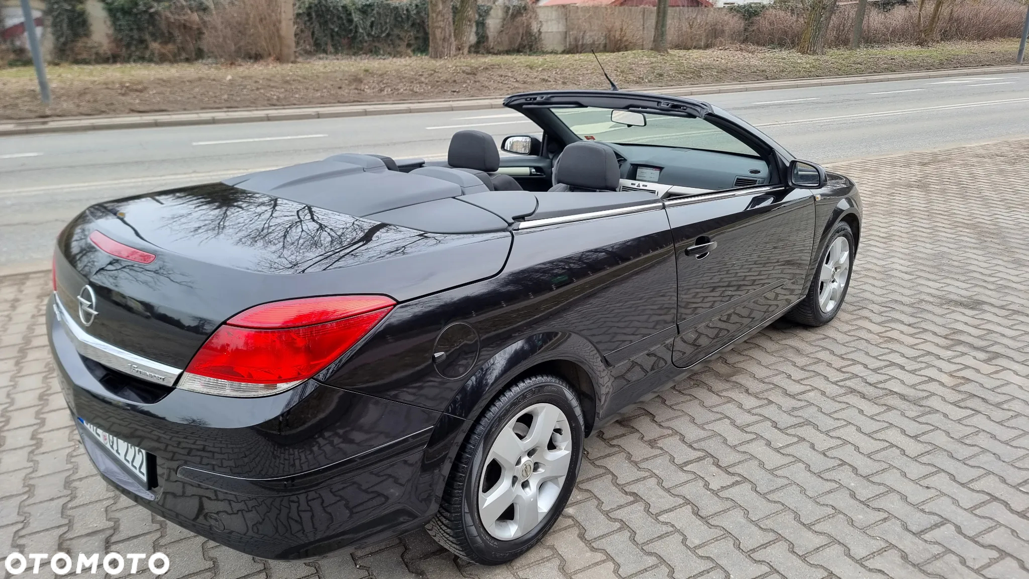 Opel Astra Twin Top 1.6 Edition - 11