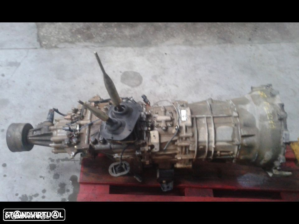 Caixa de Velocidades Pajero 2.8 turbo - 2