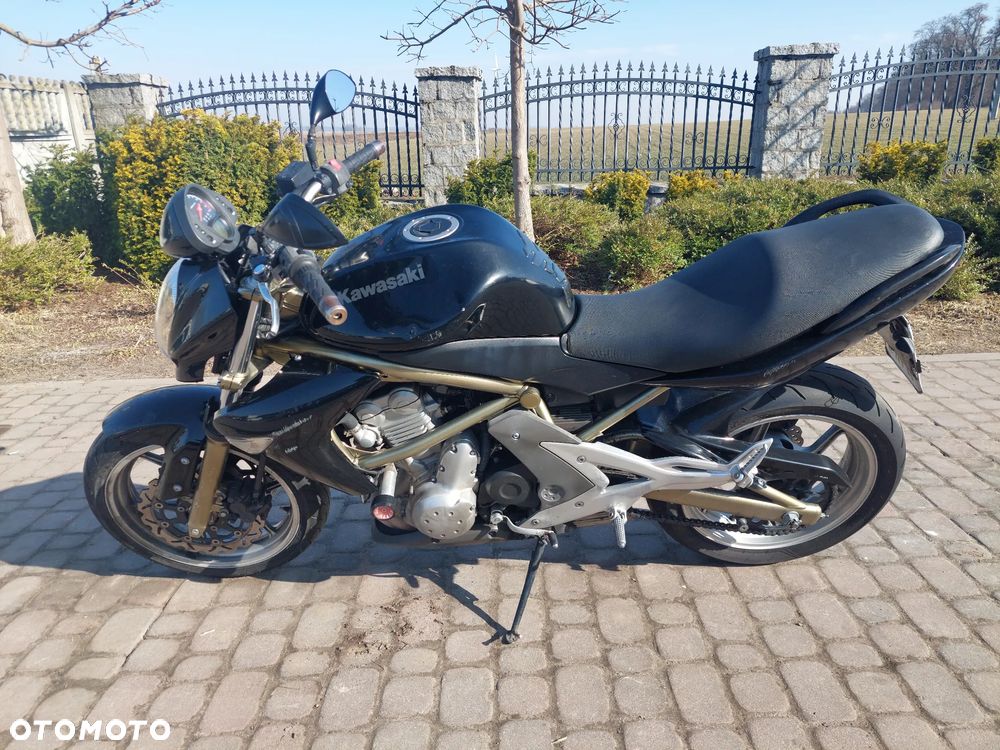 Kawasaki ER - 3