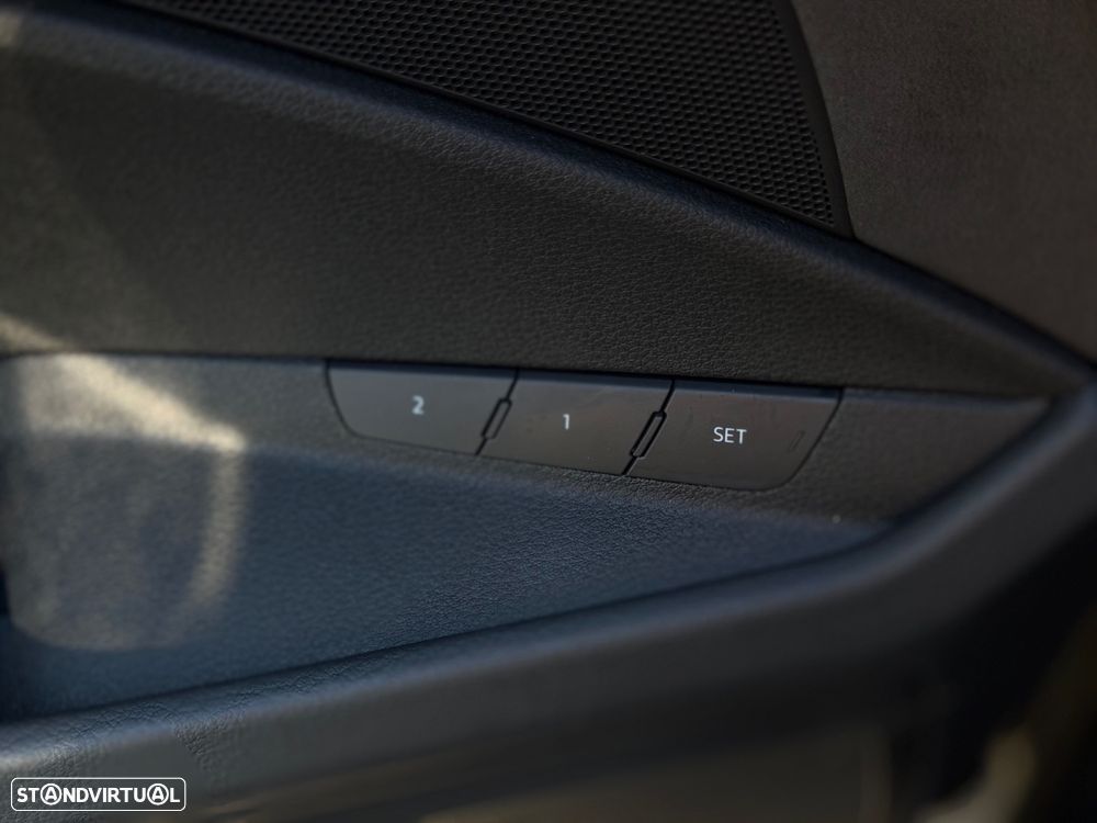 Audi e-tron 55 quattro S line - 33