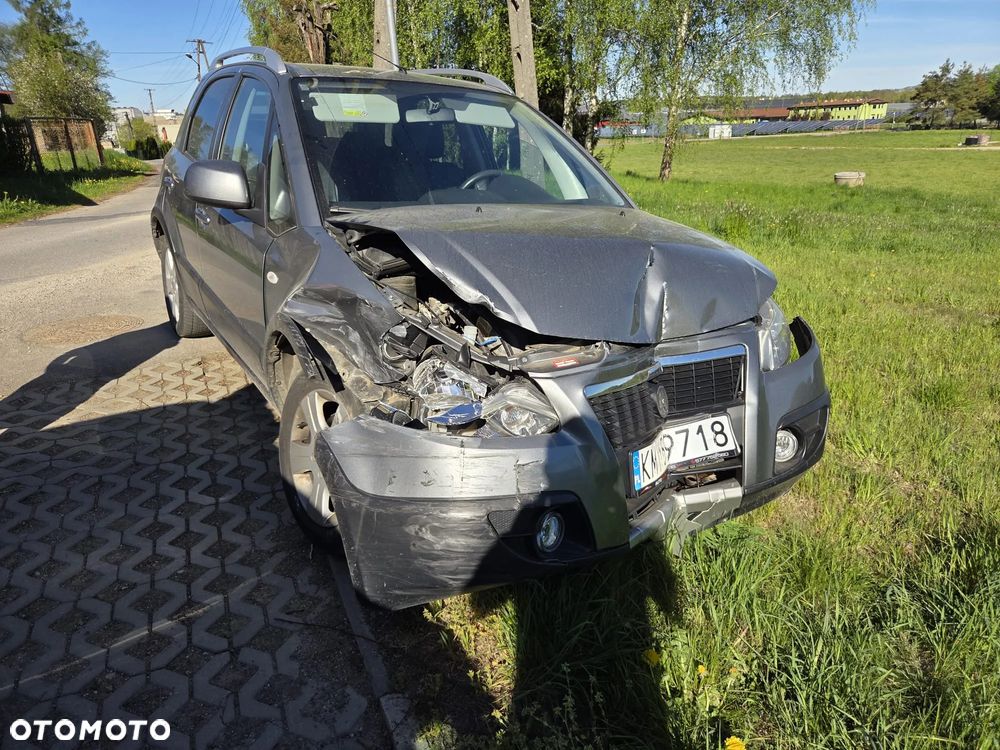Fiat Sedici 1.6 16V 4x4 Emotion - 2
