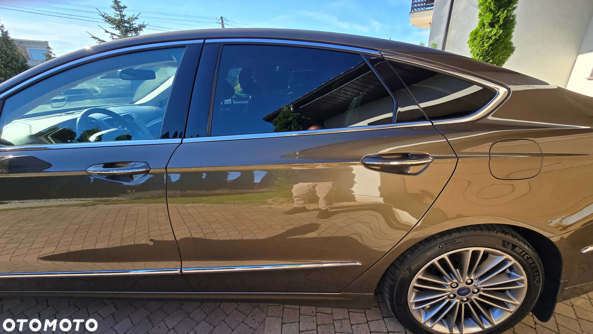Ford Mondeo Vignale 2.0 EcoBoost - 24