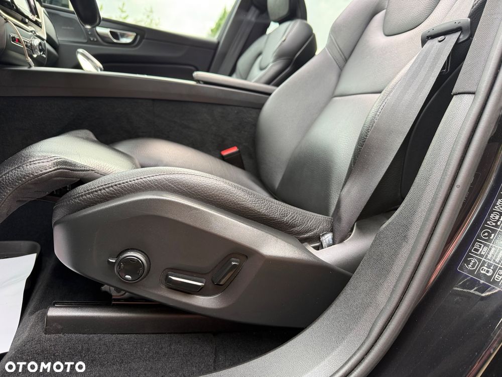 Volvo XC 60 B4 D Geartronic Inscription - 25