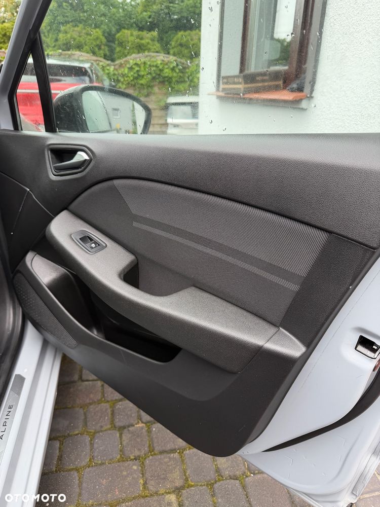 Renault Clio - 17