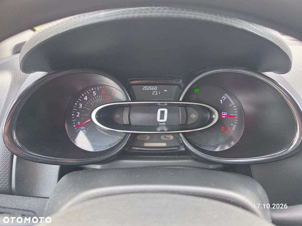 Renault Clio - 6