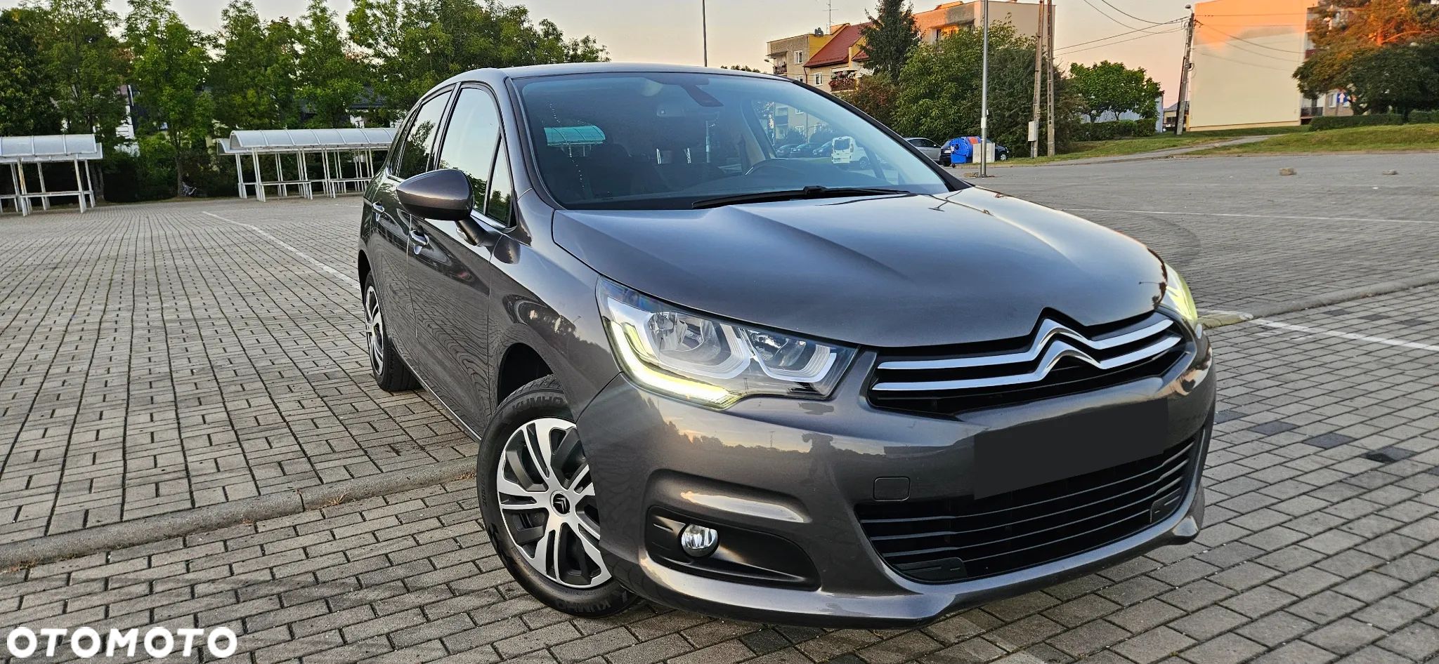 Citroën C4 1.2 PureTech MoreLife - 1