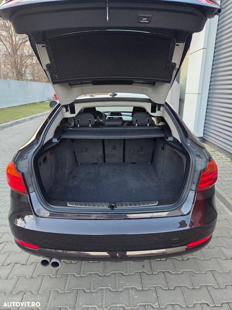 BMW Seria 3 320d Sport-Aut. - 14