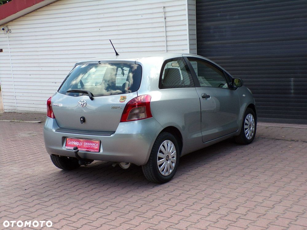 Toyota Yaris - 7