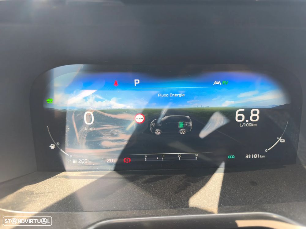 Kia Sorento 1.6 T-GDI HEV Concept - 8