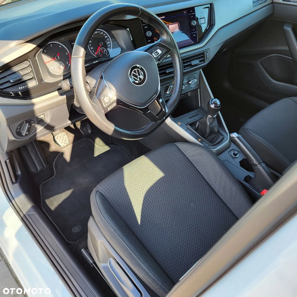 Volkswagen Polo 1.6 TDI SCR Comfortline - 9