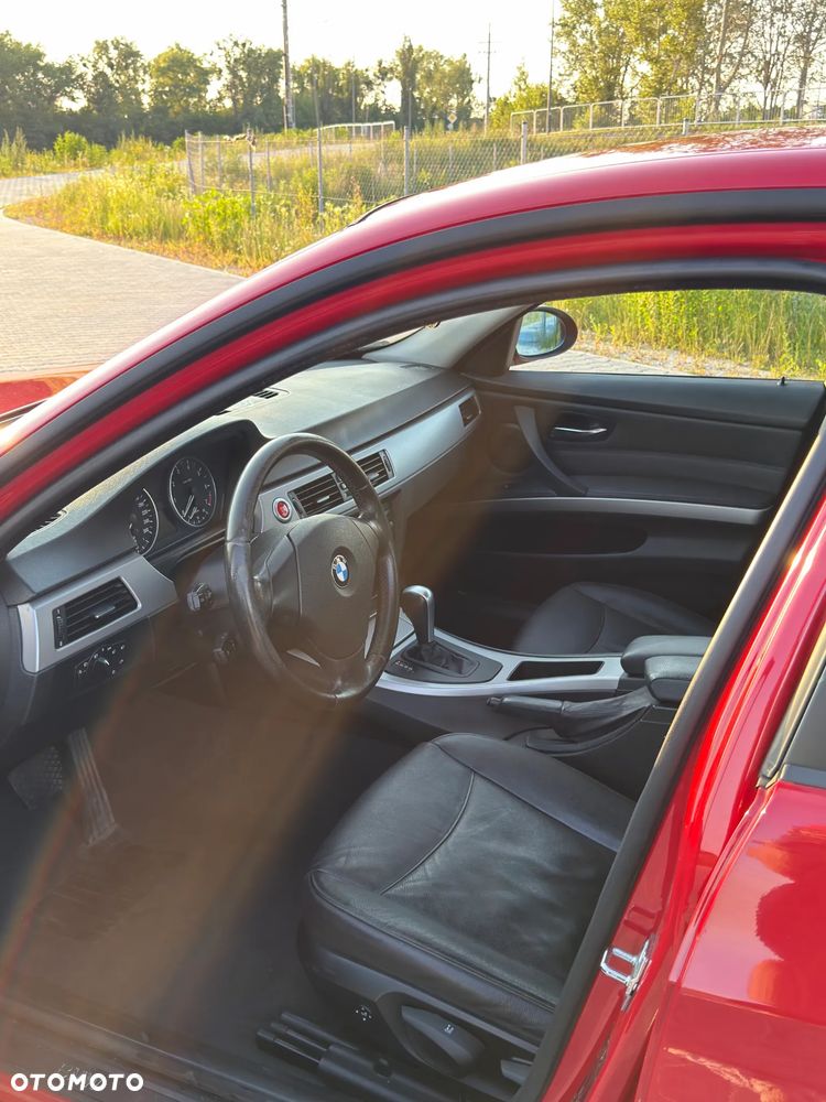 BMW Seria 3 - 16