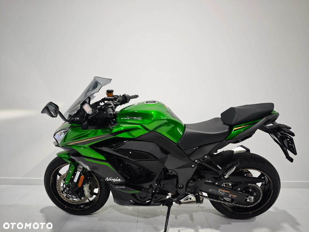 Kawasaki Ninja - 29