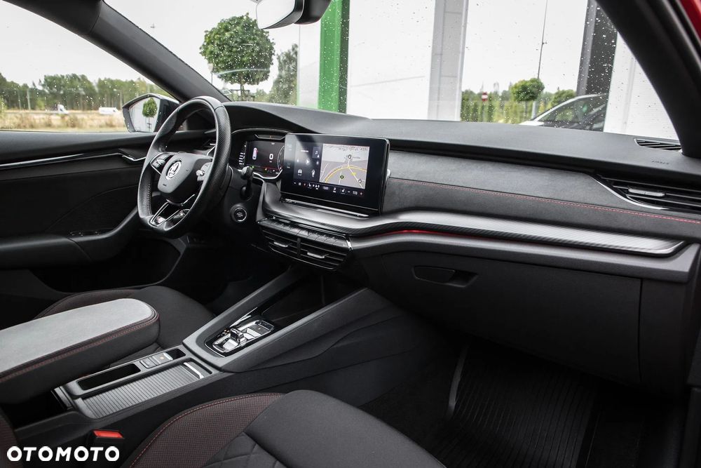 Skoda Octavia 2.0 TDI RS DSG - 23