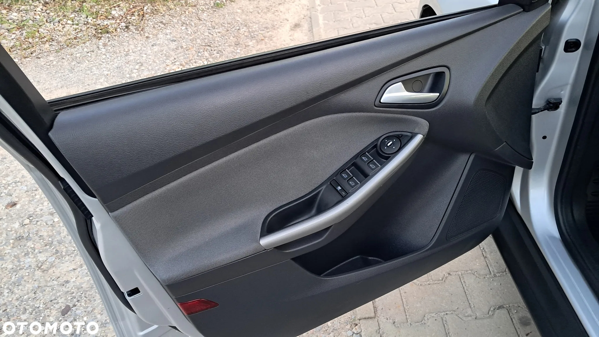Ford Focus 1.6 TDCi Silver X - 24