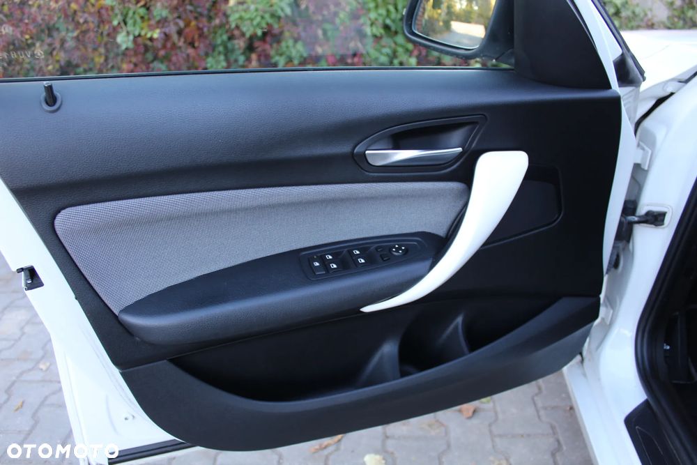 BMW Seria 1 116i Urban Line - 12