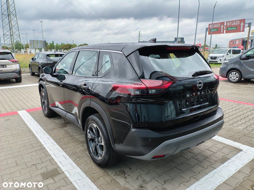 Nissan X-Trail - 4