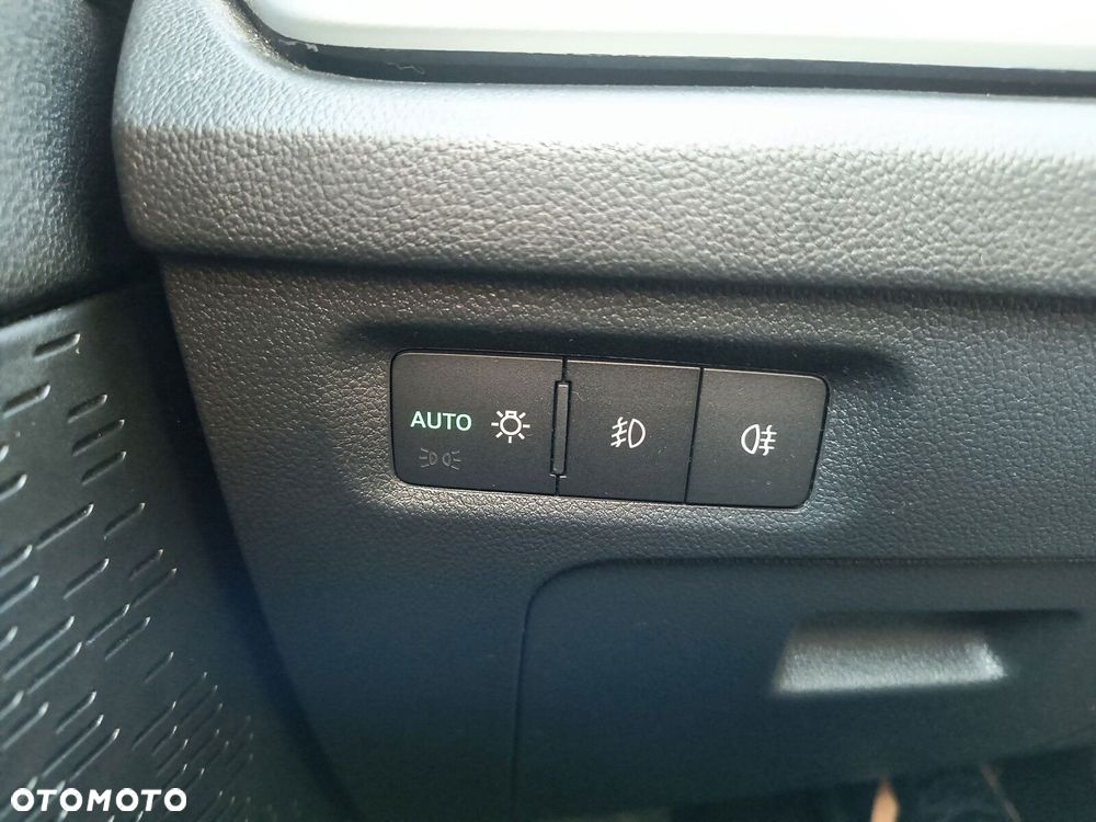 Skoda Octavia 2.0 TDI Style DSG - 19