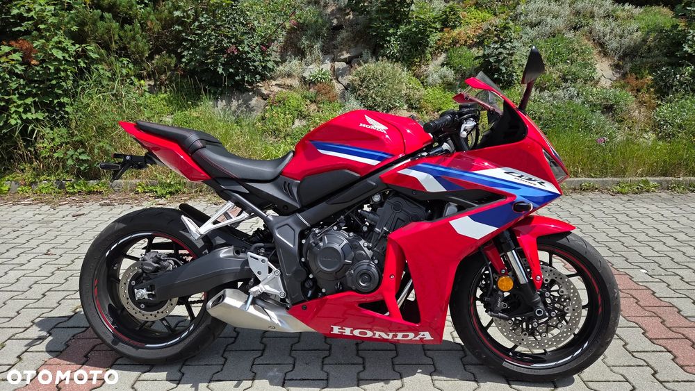 Honda CBR - 1