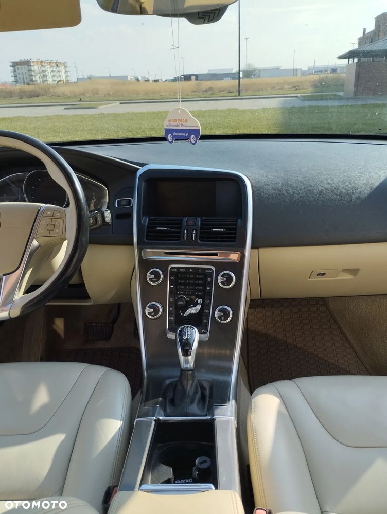 Volvo XC 60 T5 Geartronic Ocean Race - 16