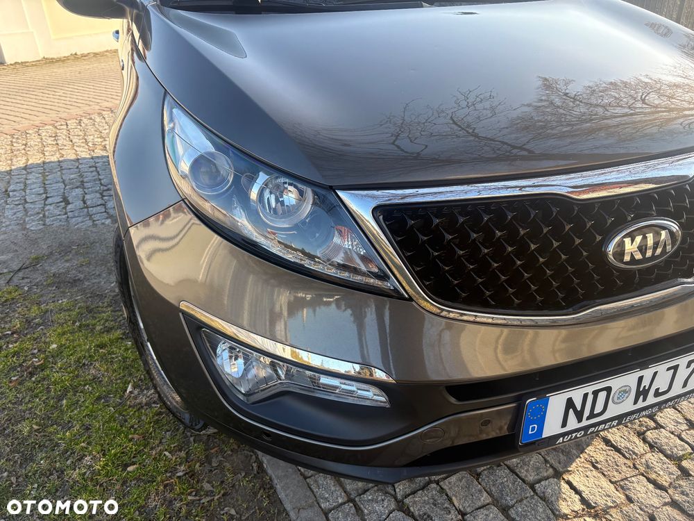 Kia Sportage 2.0 CRDI 4WD Fifa World Cup Edition - 3