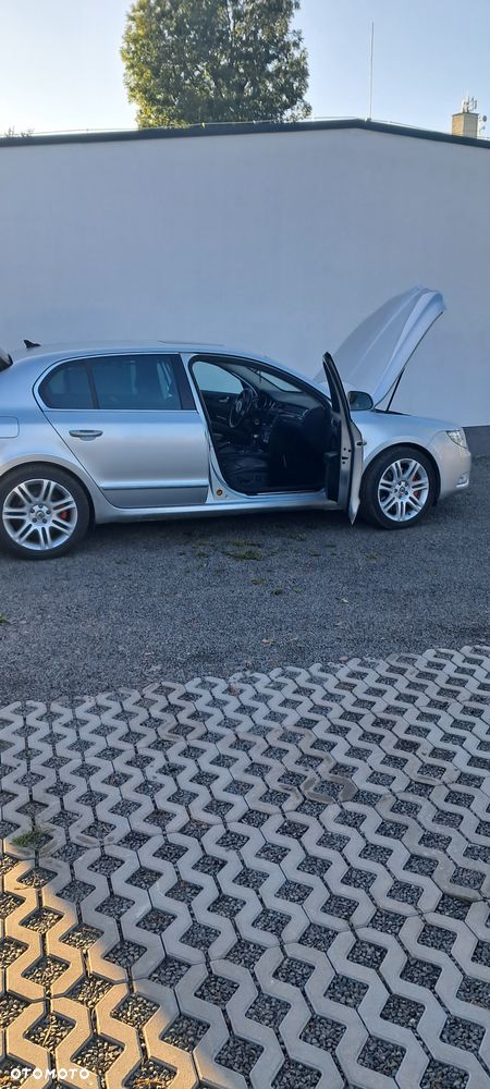 Skoda Superb 3.6 FSI 4x4 L&K DSG - 14