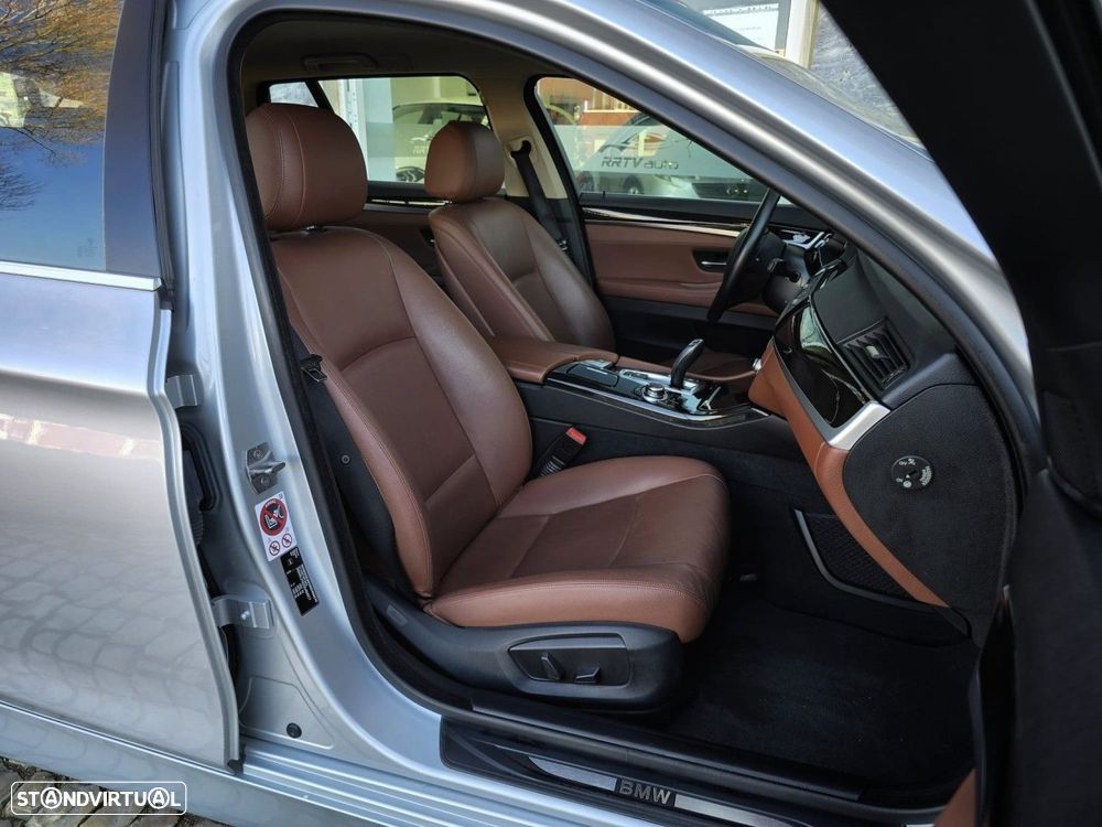 BMW 520 d Line Luxury Auto - 29