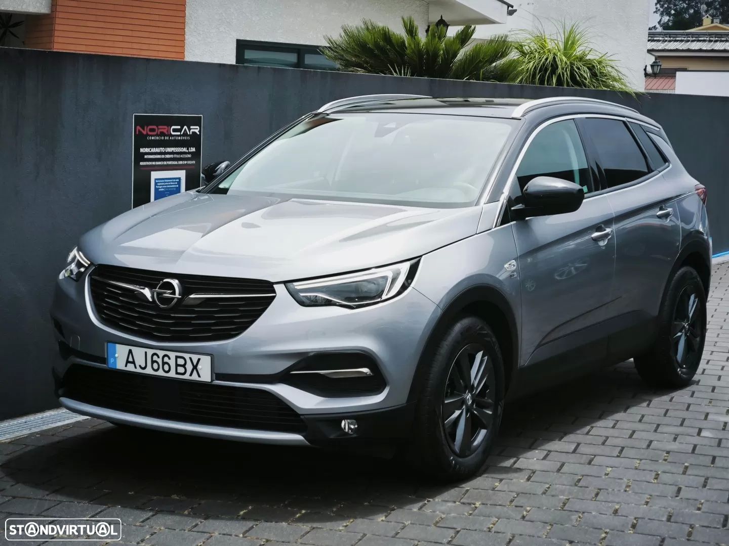 Opel Grandland X 1.2 S&S 120 Anos - 1
