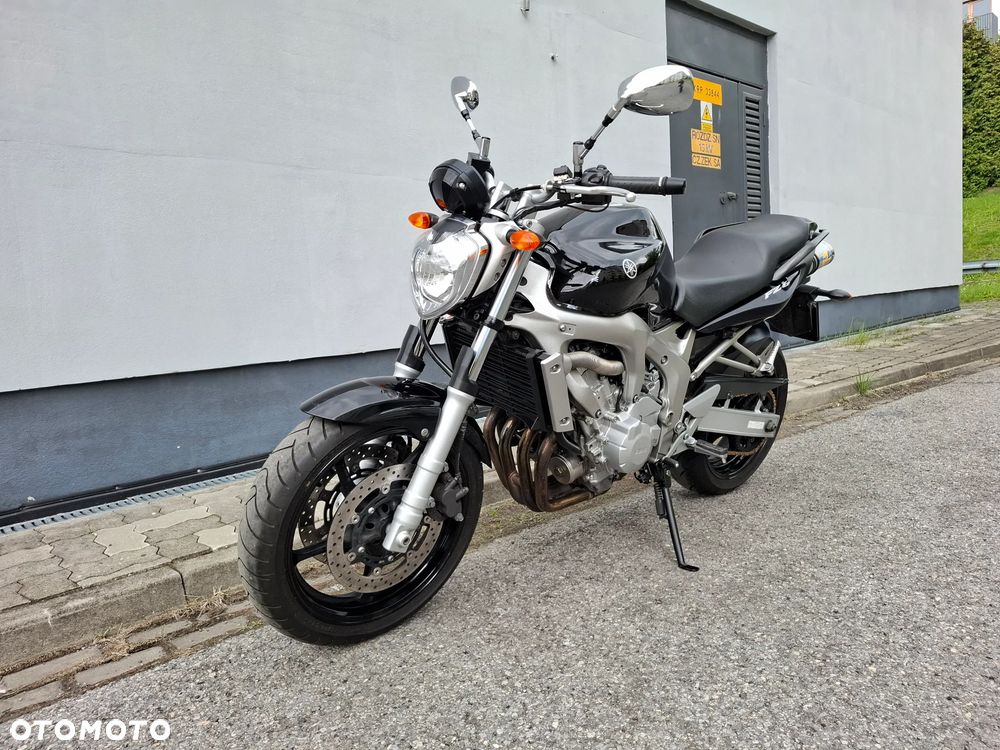 Yamaha FZ6 - 5