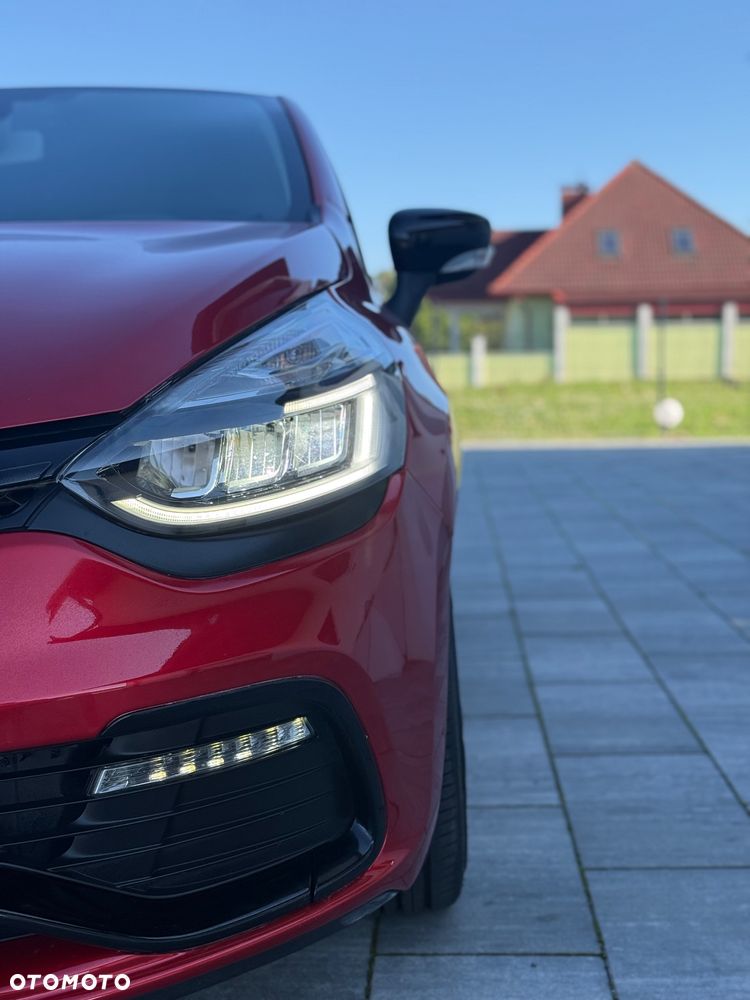 Renault Clio 1.6 R.S 200 EDC - 19