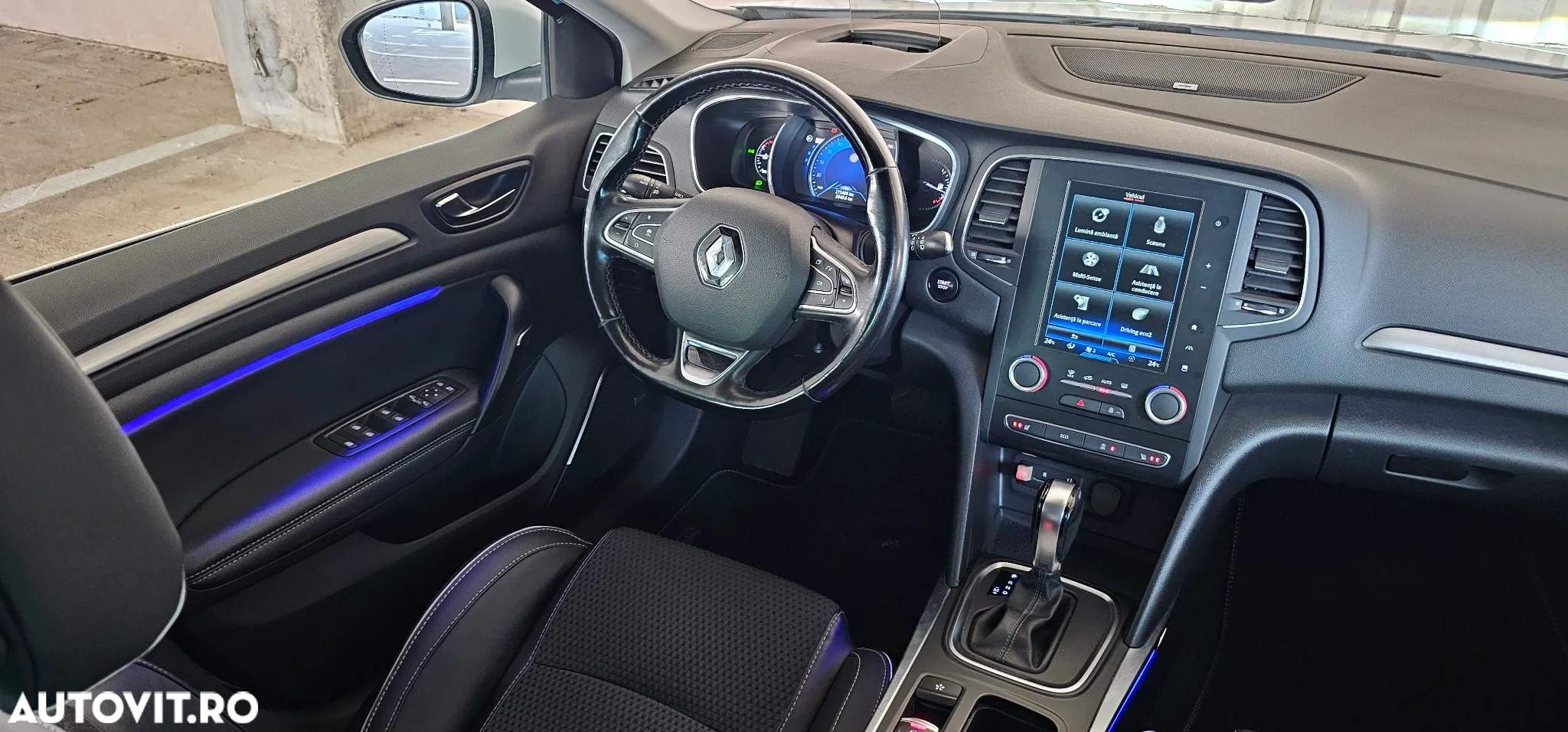 Renault Megane Grandtour ENERGY dCi 110 EDC BOSE EDITION - 17